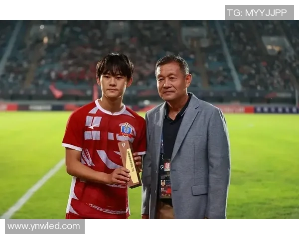 延边籍足球明星盘点及其在中国足球历史中的影响与成就 延边籍足球明星盘点及其在中国足球历史中的影响与成就