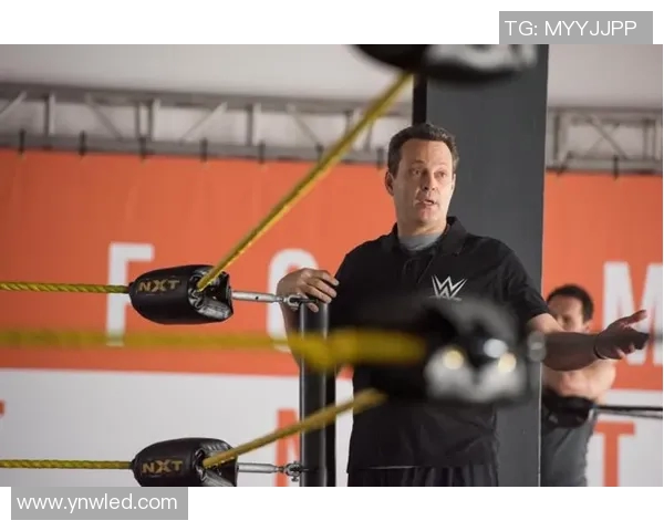 摔角与足球界的明星人物盘点及其传奇故事分享