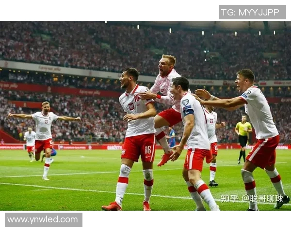 波兰与爱尔兰足球实力对比分析谁更具竞争优势 波兰与爱尔兰足球实力对比分析谁更具竞争优势